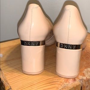 DKNY Heels, size 7.5